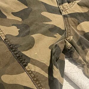 Nick Danger Mens Camo Shorts Sz 36 - Olive & Khaki small spot on front right